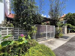 Spring Park Estate (D16), Terrace #575077261